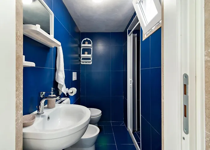 Dimora Lo Tesoriere * Torre Lapillo