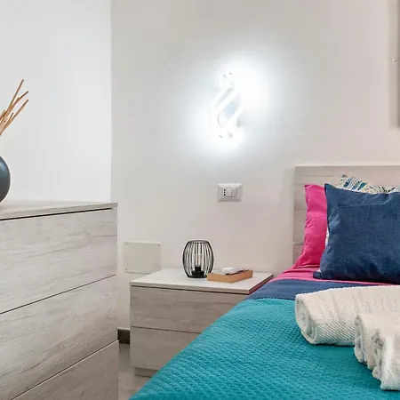 Dimora Lo Tesoriere Сasa de vacaciones *